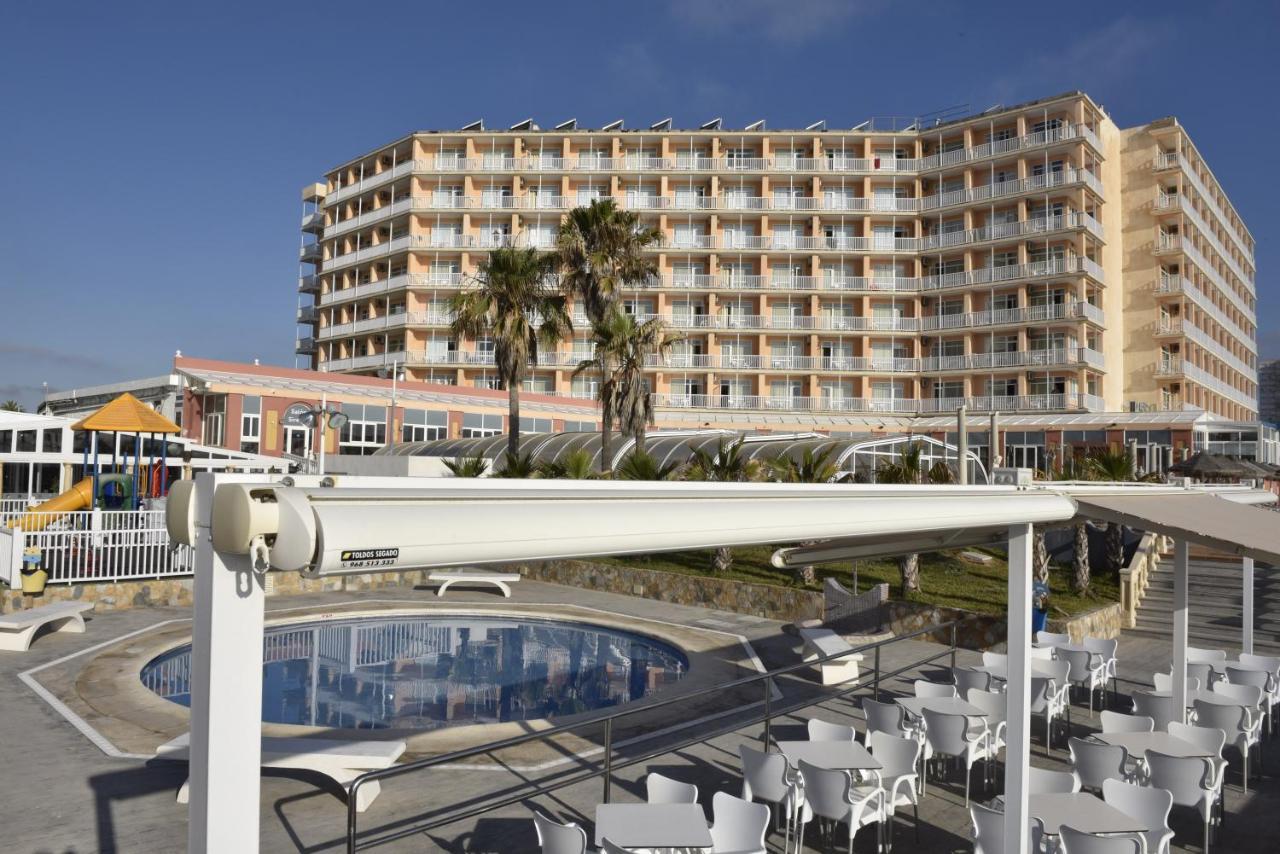 Hotel & Spa Entremares ラ・マンガ・デル・マール・メノール エクステリア 写真